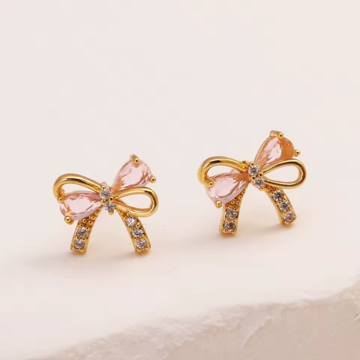 Pendientes de Lazos Eternos 🎀